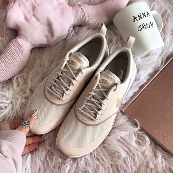 NWT Nike Air Max Thea Rare! - Picture 4 of 7